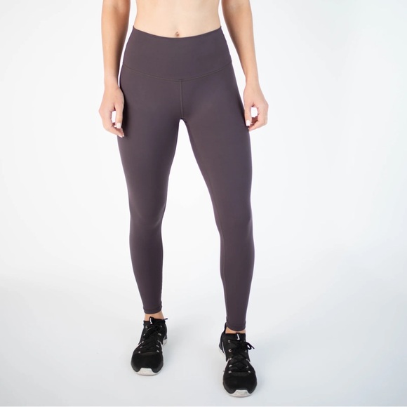 FLEO El Toro Legging 25” - High Rise - Picture 2 of 7
